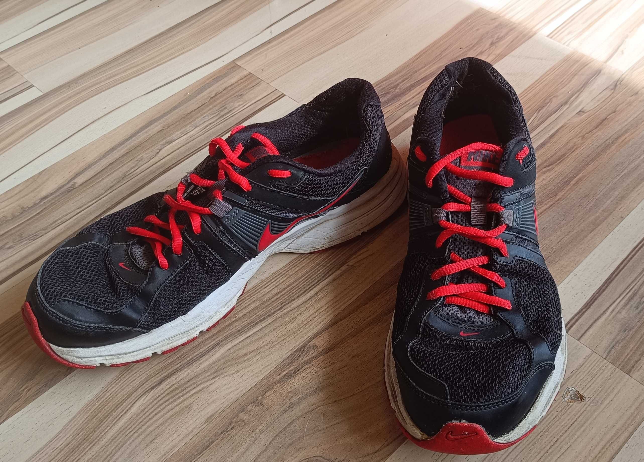 Кросівки чоловічі Nike