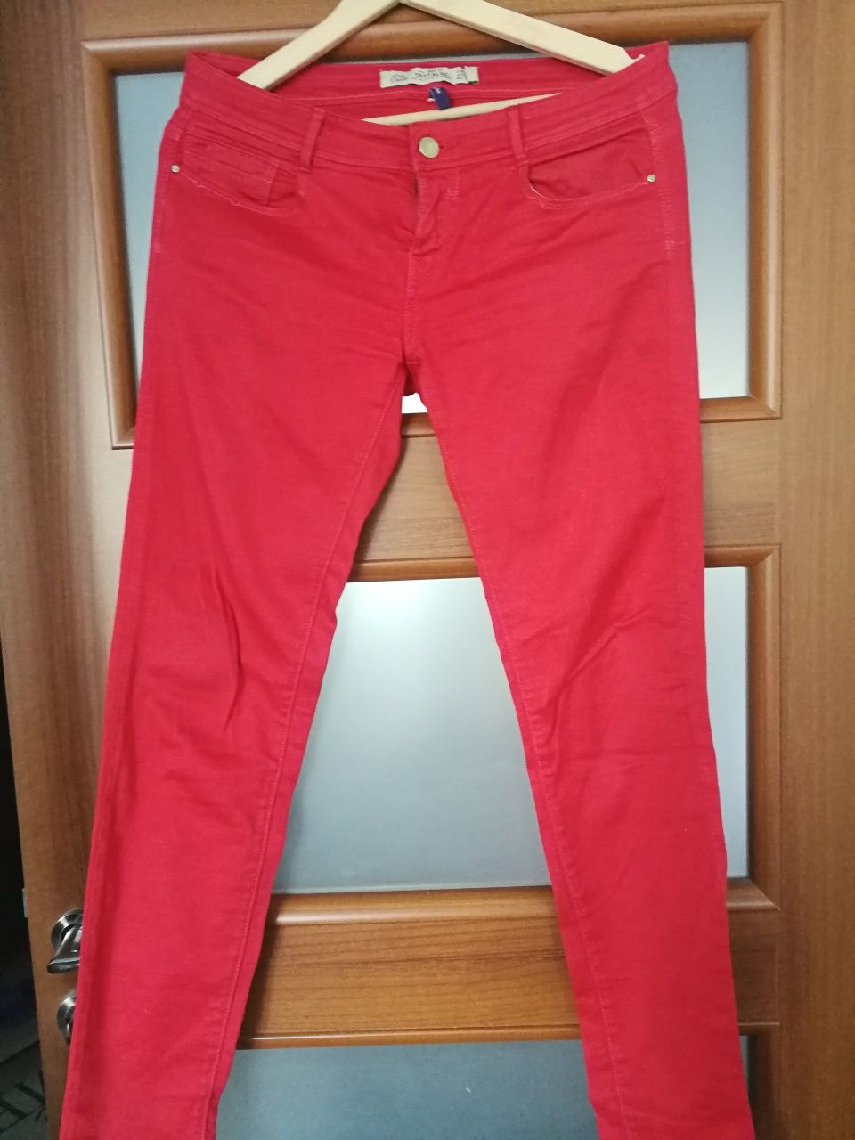 Spodnie jeans Zara