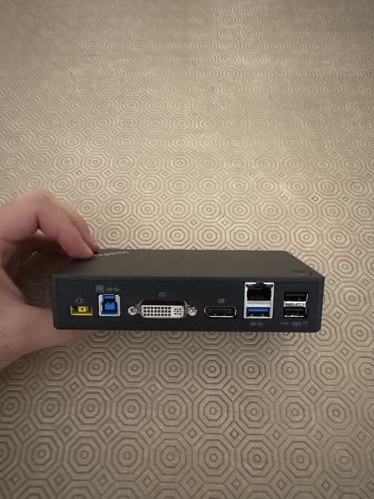 Thinkpad Pro Dock USB-A (Vendo só carregador por 20€) (URGENTE)