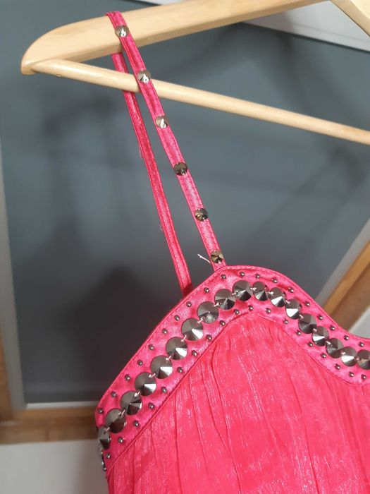 różowy komplet tiulowa sukienka krótkie satynowe bolerko ćwieki S