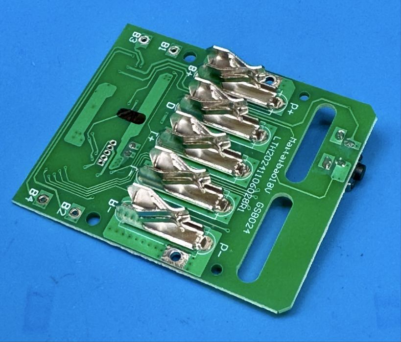 Корпус для сборки аккумулятора metabo 18v