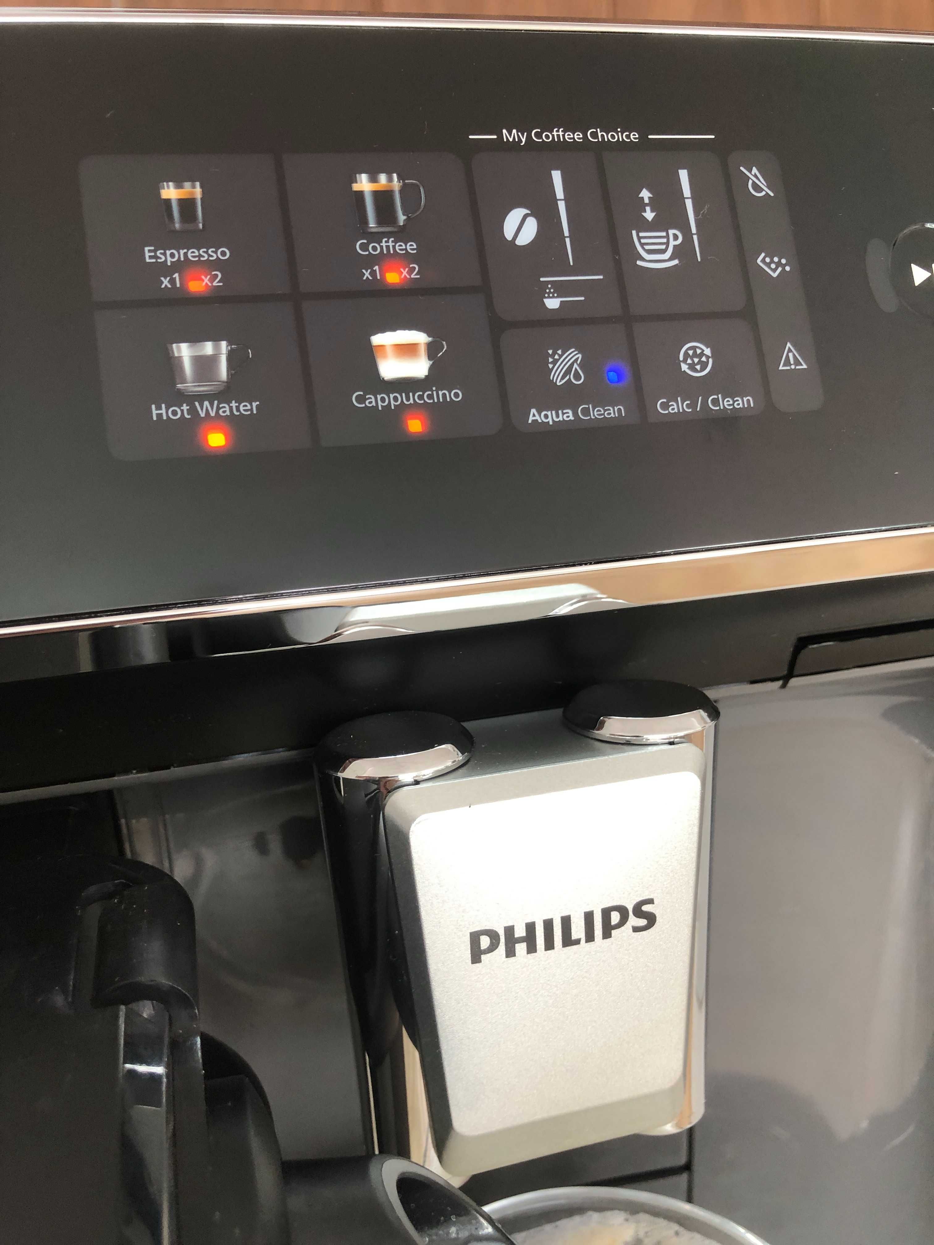 Ekspres PHILIPS LatteGo 2334/10 / 2023 rok prod.