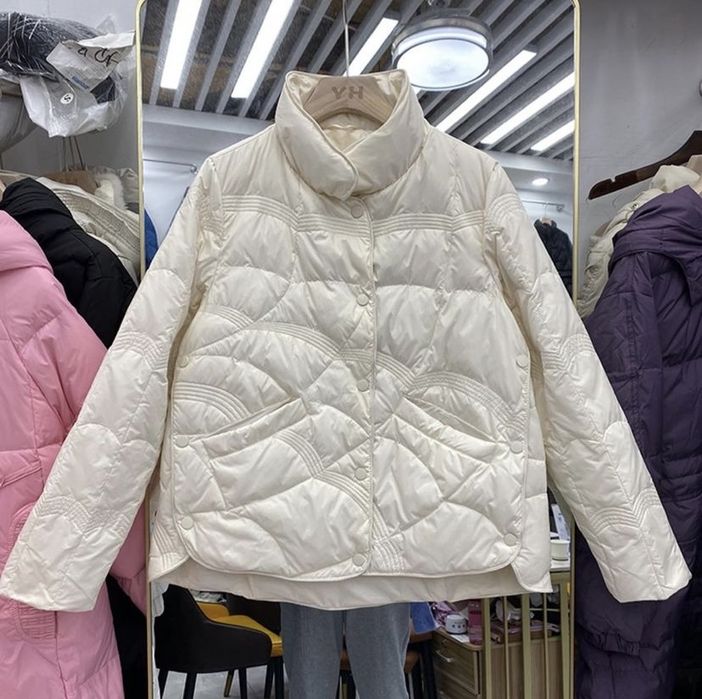 Демісезон осіння куртка бомбер пуховик натуральний пух mango/bershka