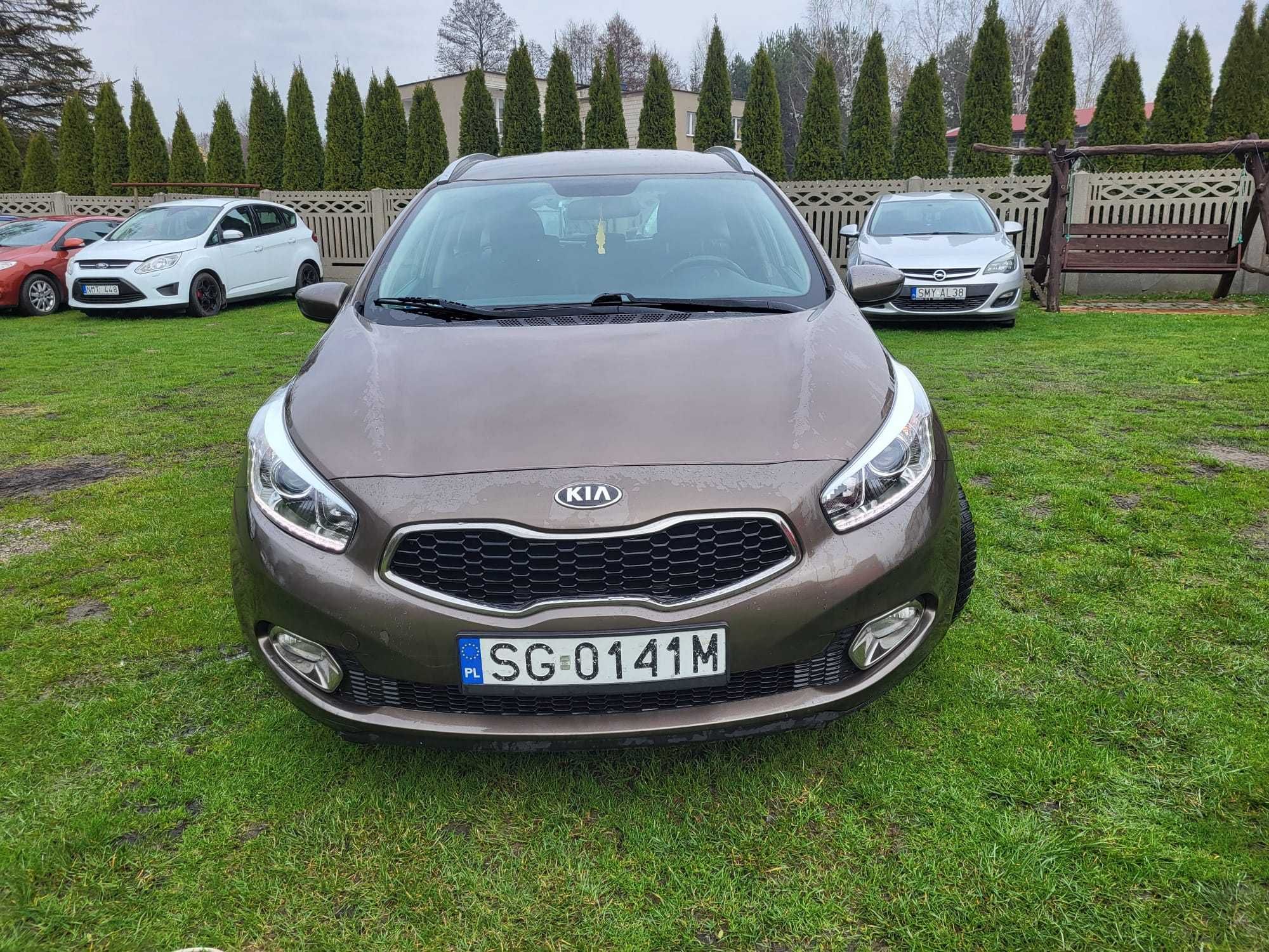 Sprzedam KIA CEED 2015 1.6GDI  z Polskiego salonu KREDYT