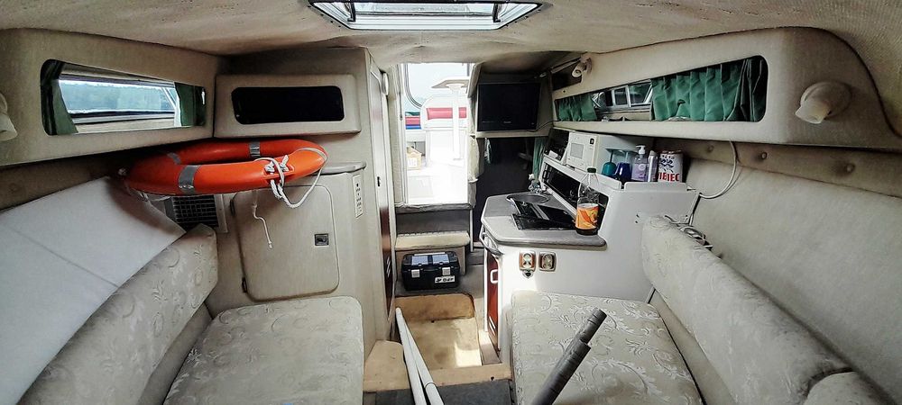 Jacht motorowy Chaparral 27 Klima Webasto Agregat Big Block Hybryda