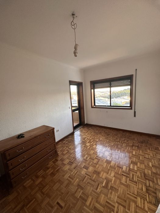 Apartamento T2 com terraço
