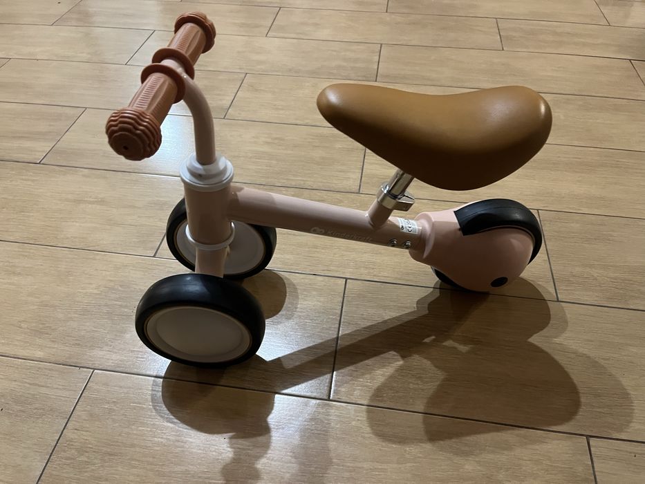 Біговел KinderKraft Cutie Light Beige