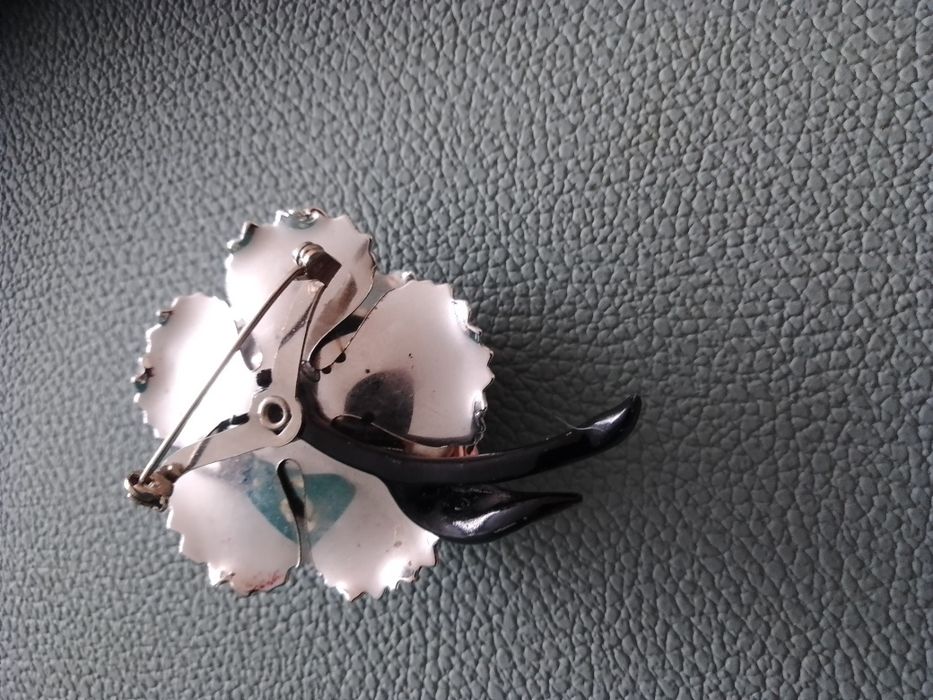 Broszka róża vintage