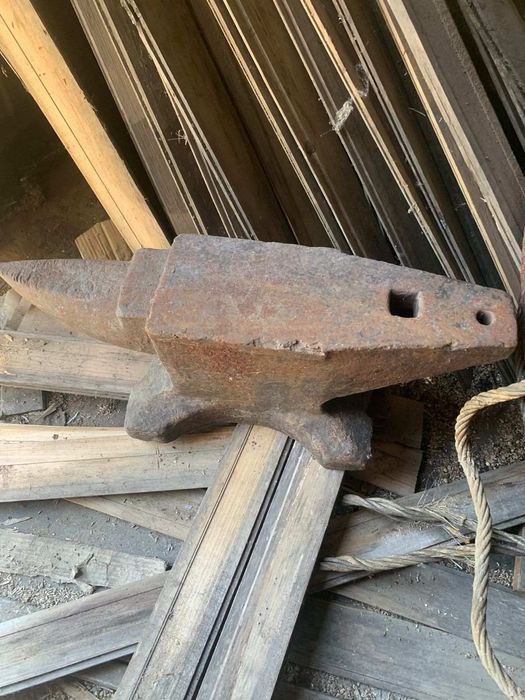 Продам наковальню