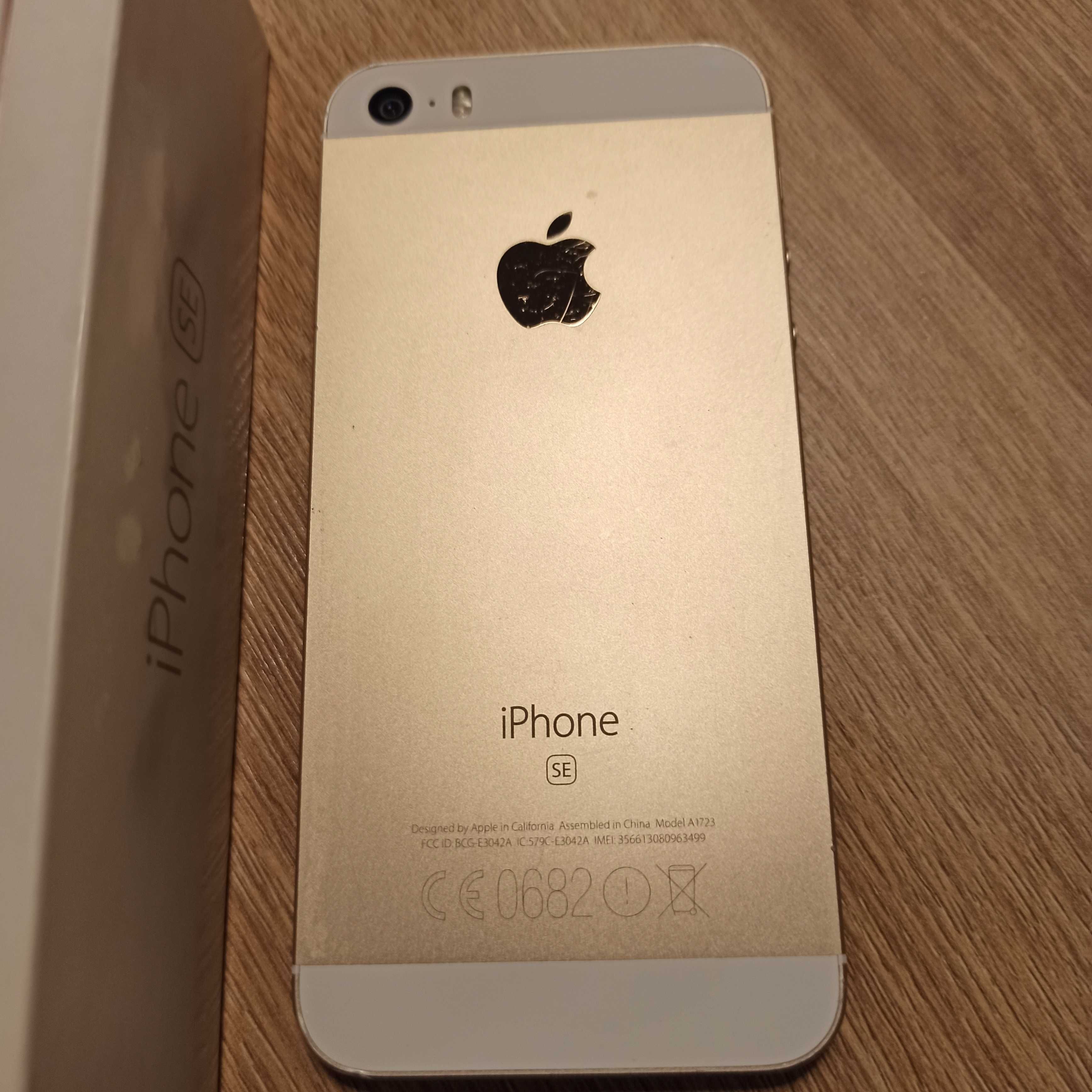 iPhone SE Gold 32GB