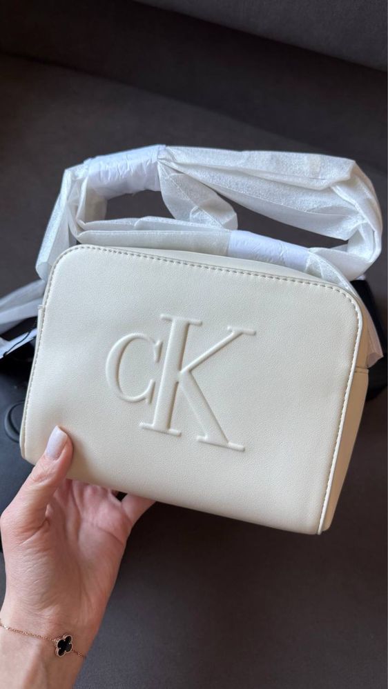 Жіноча сумка Calvin Klein оригінал нова