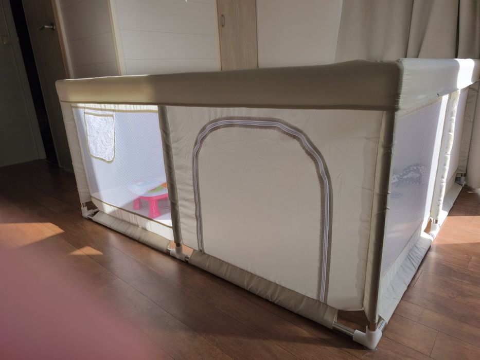 Parque bebé (150*150)cm excelente estado