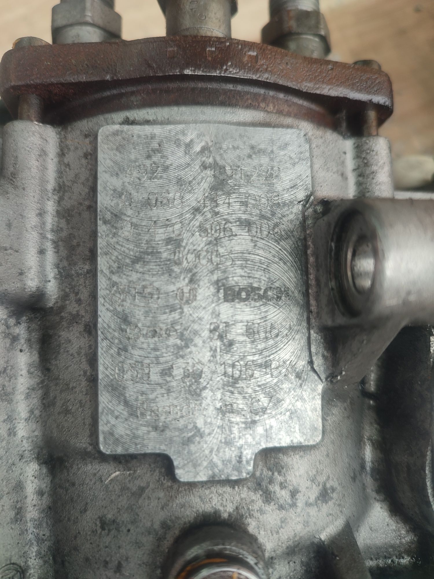 Тнад паливний насос Passat B5 Audi A4 B6 A6 C5 2.5Tdi  106B 106BX