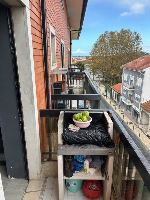 VENDA DE PARTICULAR: T1+1 no centro de Esgueira