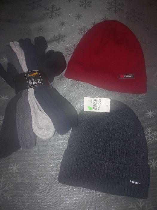 2x ocieplana czapka 5x ciepłe skarpety męskie