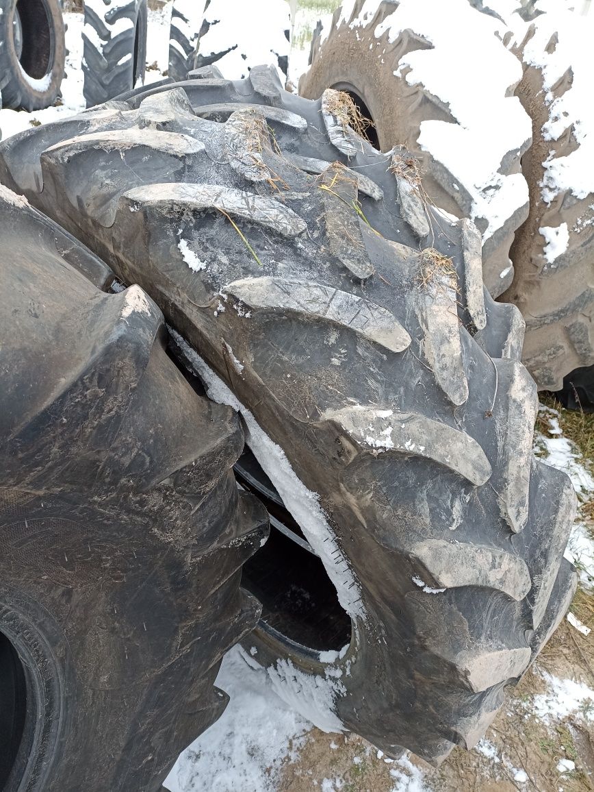 Radialne opony zachodnie Firestone 320/85 R - 36 (12.4) performer 65