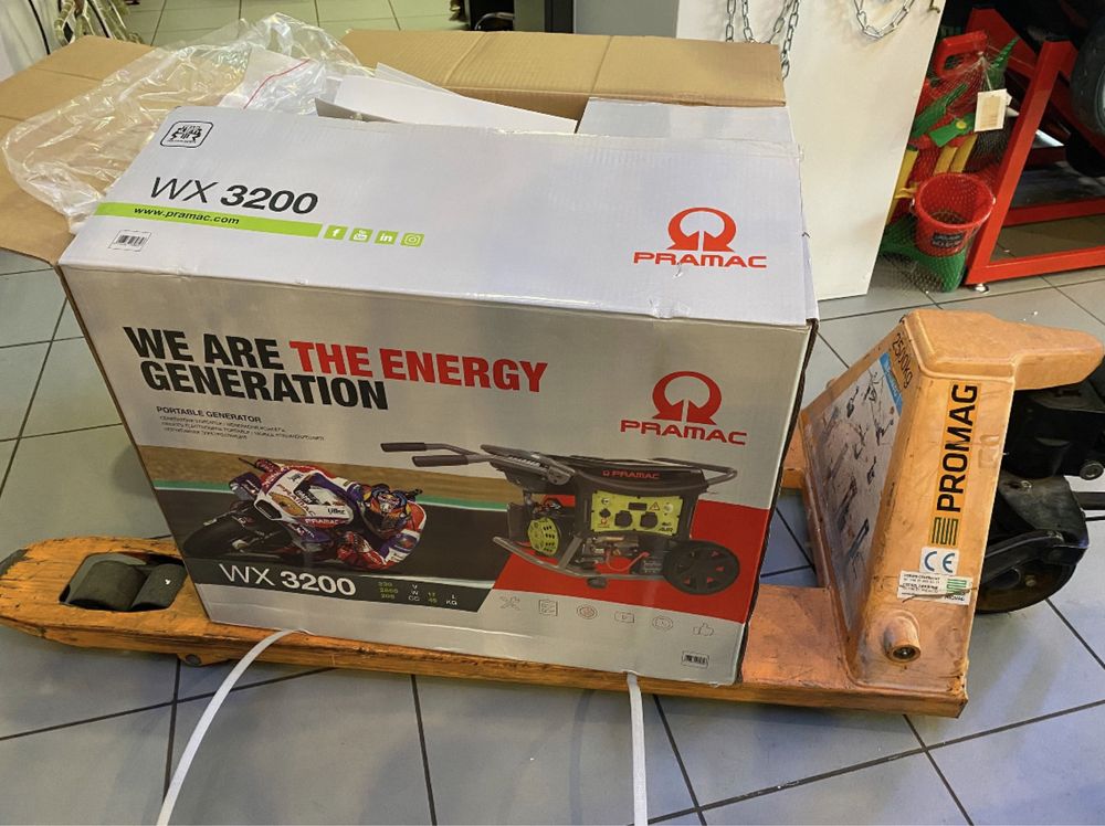 Інверторний генератор PRAMAC