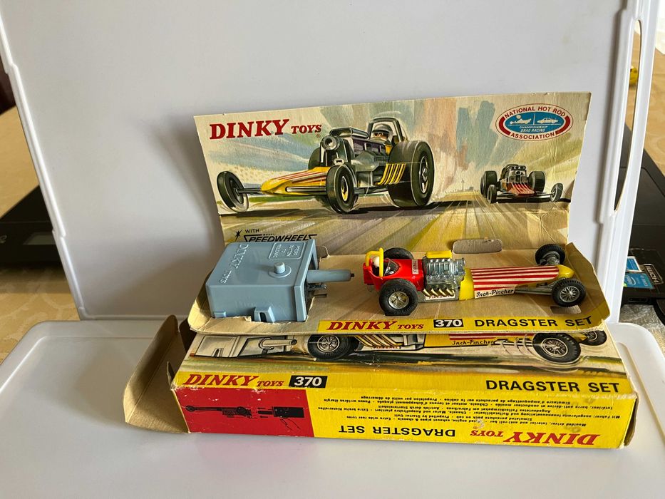 370 Dinky Toys Dragster Set - esc.aprox.1:43