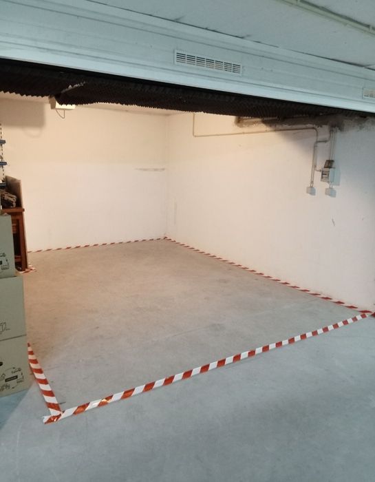 Garagem para arrumos