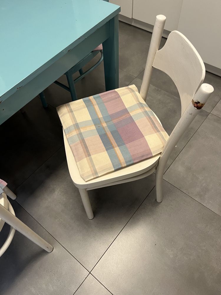 Stół 120/180x75 + krzesła- do renowacji
