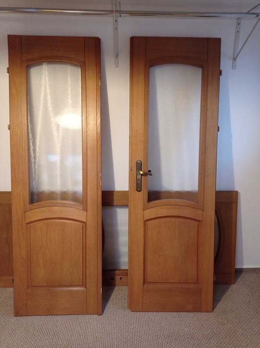 dębowe drzwi dwuskrzydłowe do salonu