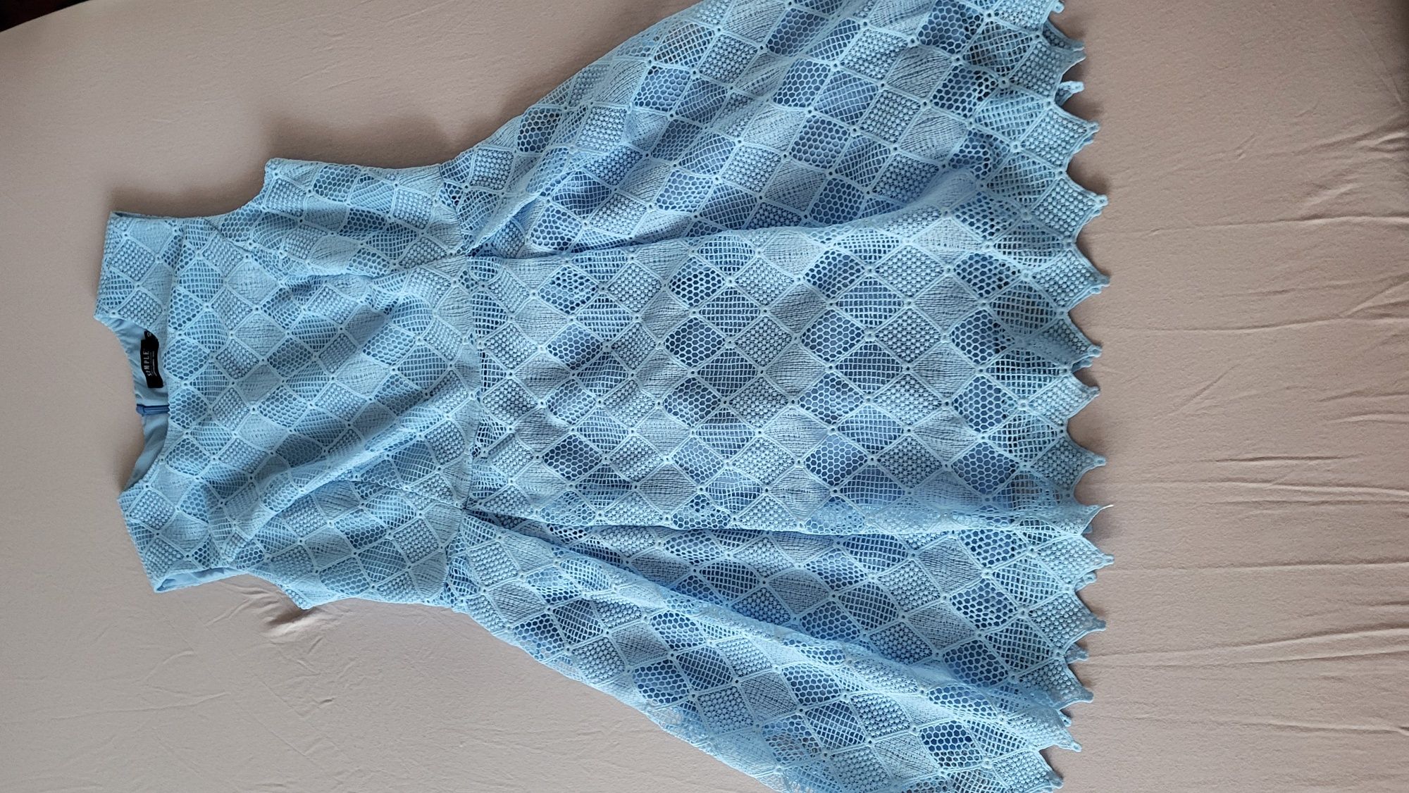 Sukienka błękitna r.40 Simple