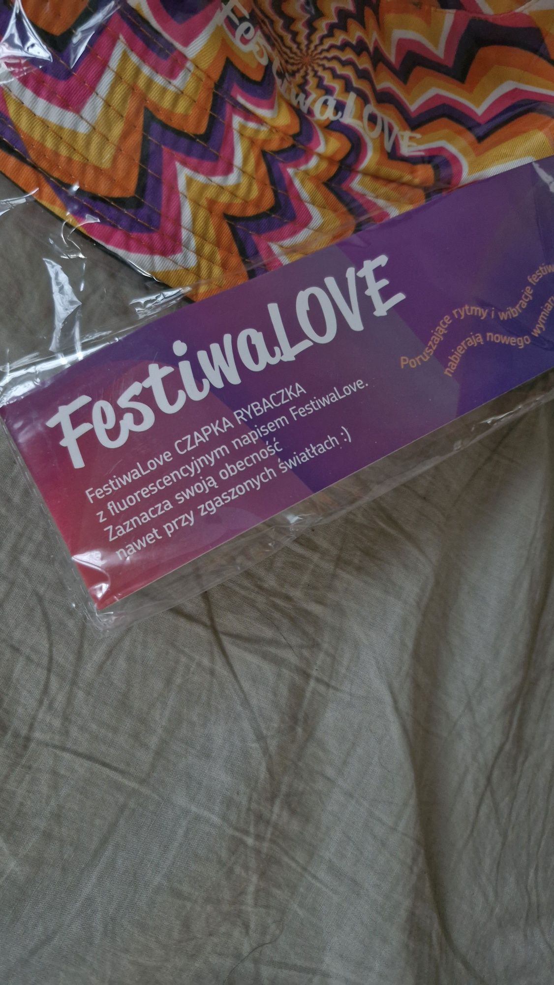 Czapka rybaczka kolorowa zakręcona festiwalove uniwersalna nowa