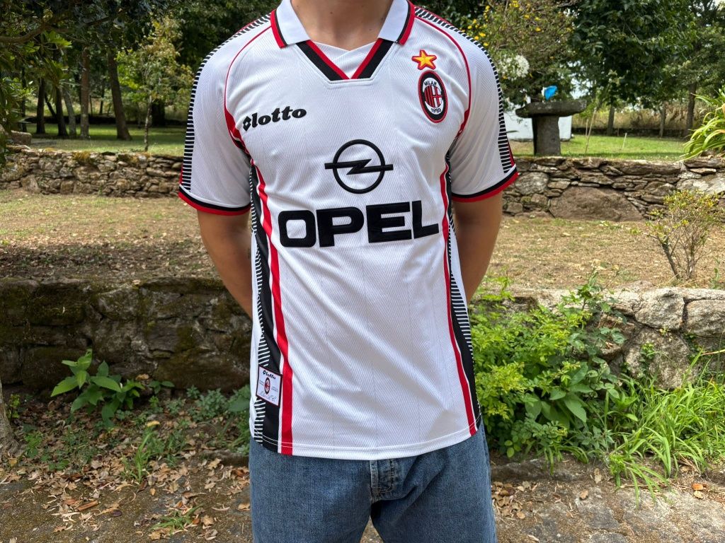 Camisola de futebol retro AC Milan