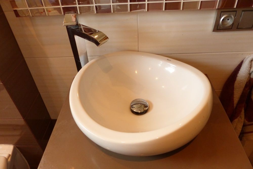 Umywalka ROCA URBI 1 nablatowa 45 cm