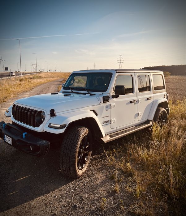 Jeep Wrangler JL 4xe Sahara Hybryda Plugin 381KM Skóra Alpine Dach