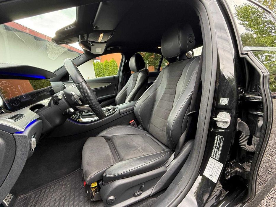 Mercedes E220d 2.0 195KM AMG 2018 4MATIC Full LED Kamera 360/ PL Salon