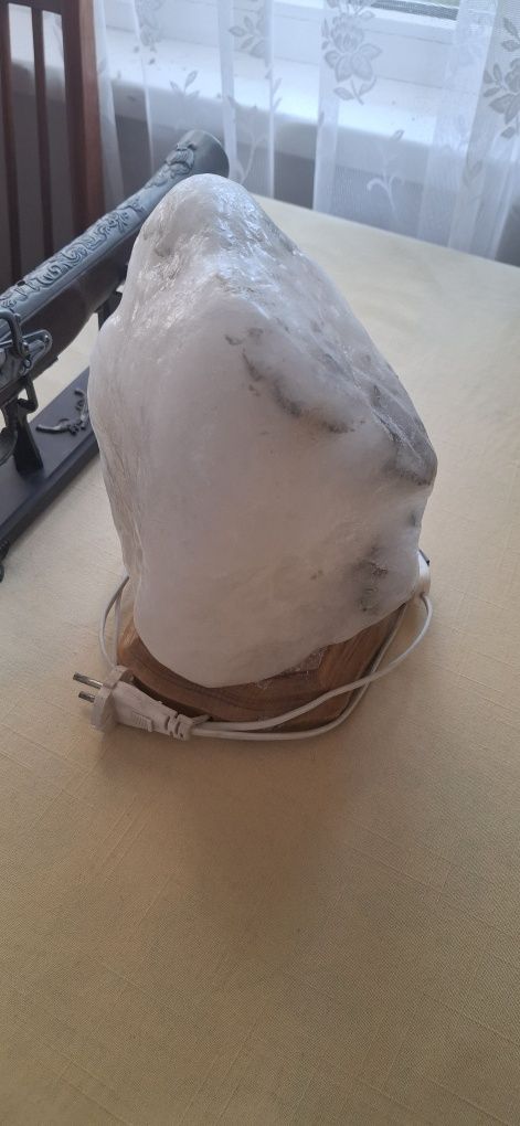 Светильник соляной из Соледара