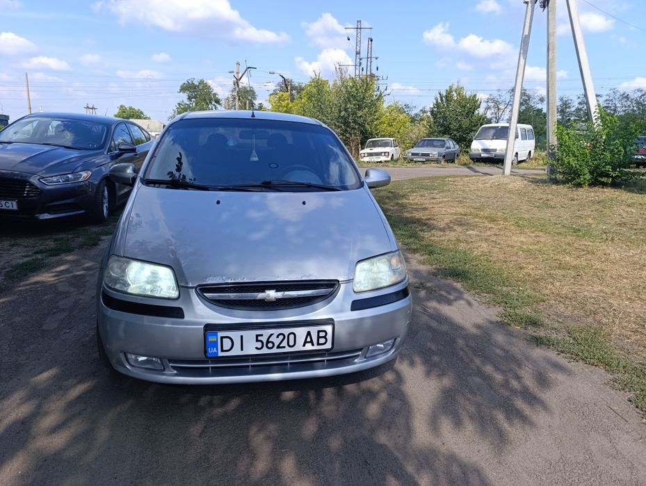 Продам chevrolet aveo 200 газ бензин любой вид переоформления