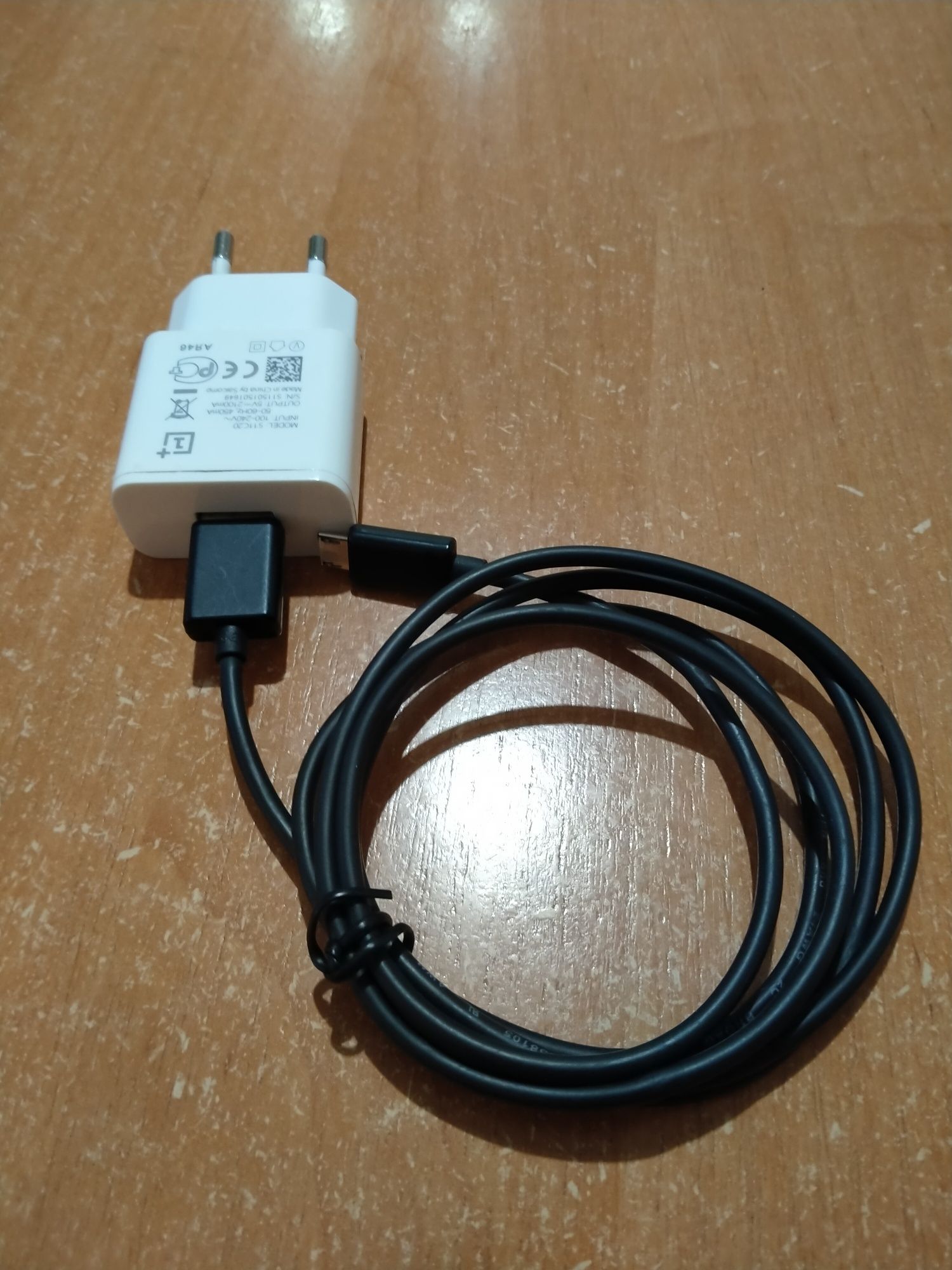 Зарядка 5v-2100mA зарядное устройство + кабель MicroUSB или Type-C