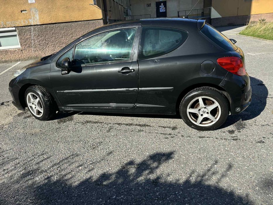 Peugeot 207 1.4 LPG klima sprawny