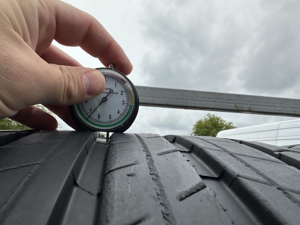 Шини б/у 295/40/20 R20 Michelin