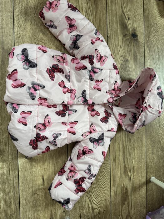 Zimowa kurtka dziewczynka r 120