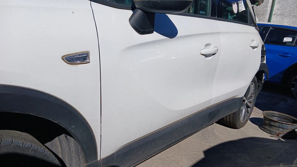 Porta frente esquerda OPEL Crossland X (75)