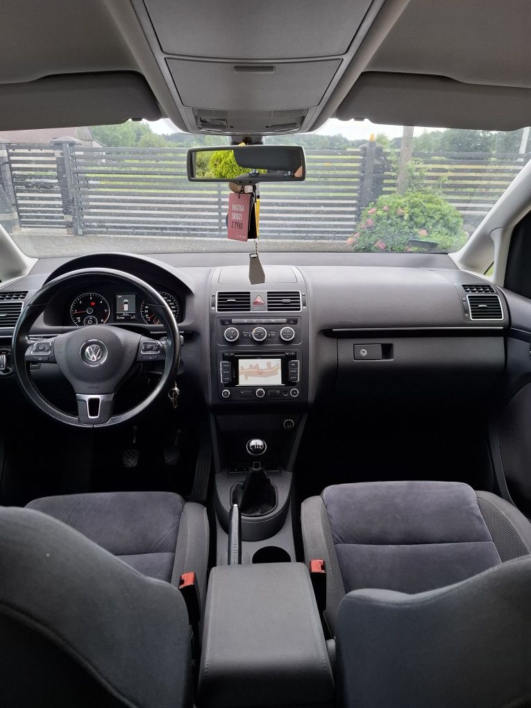 VW Touran Highline 7 osobowy