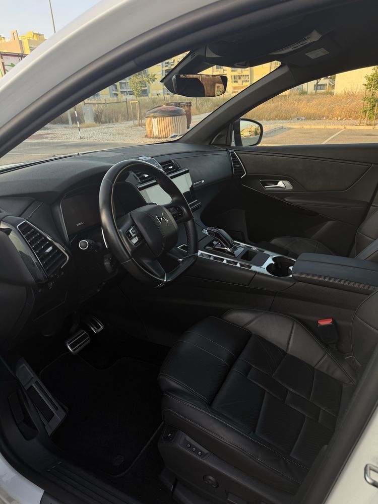 DS7 Crossback versão Opera