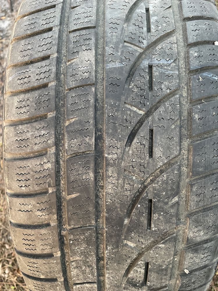 Резина шини зимові 245 45 R18 Hankook