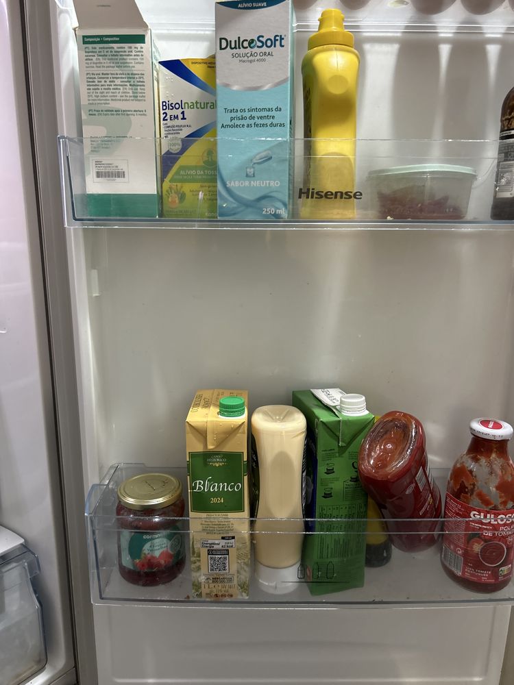 Geladeira da Hisense