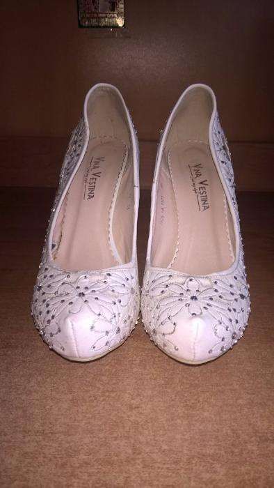 Продам сукню(костюм)