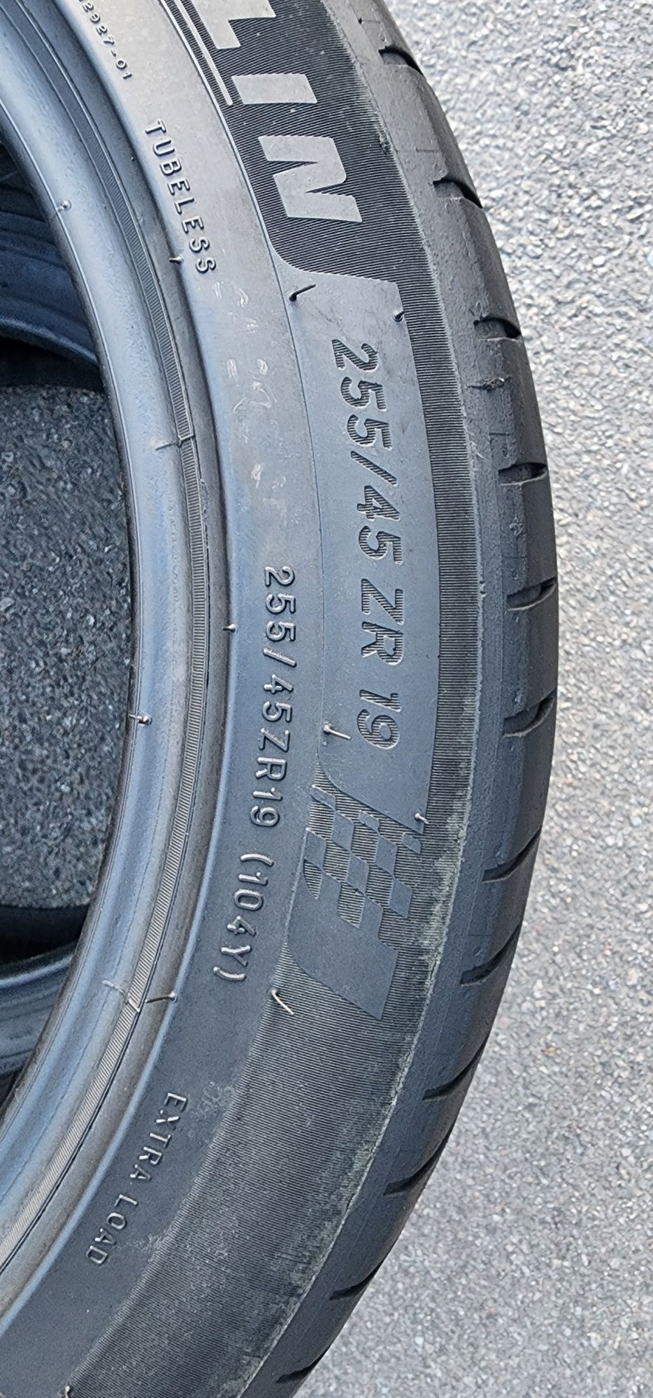255.45.19 Michelin Pilot Sport4 2шт