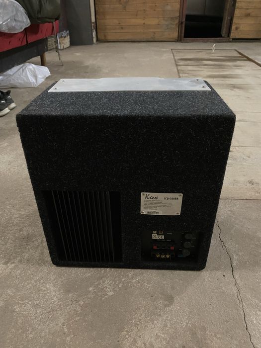 Активний сабвуфер Kicx ICQ-300BA