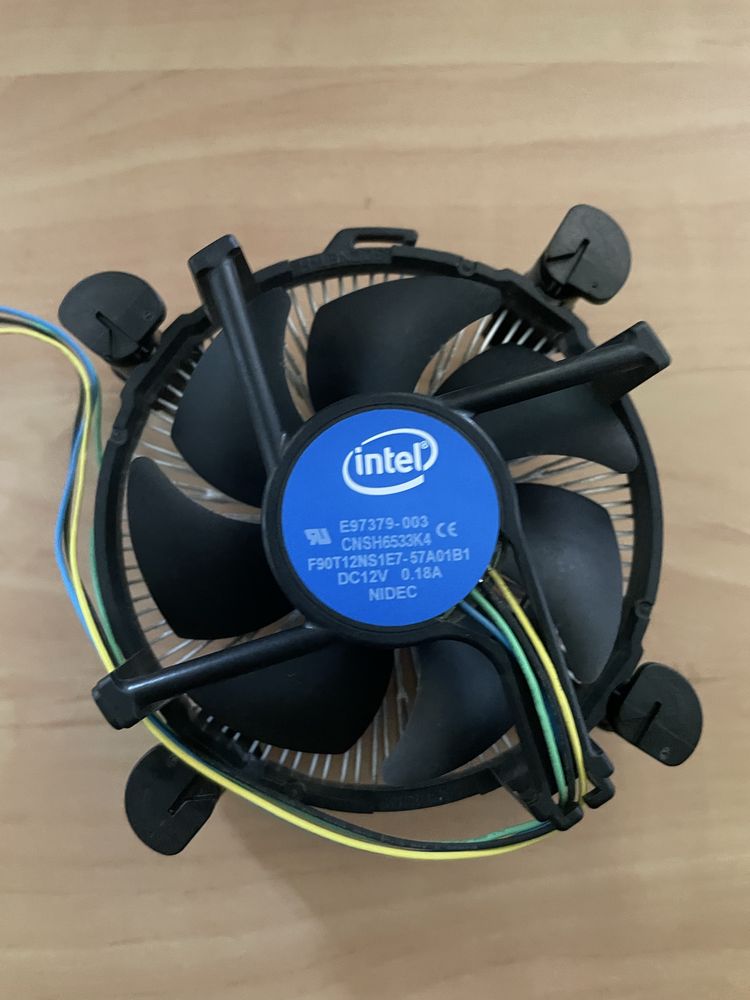 Procesor Inter Core I3-7100