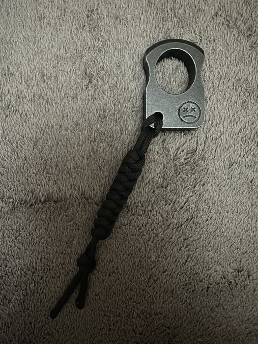 Брелок, брелок на ключі, темляк з паракорда, edc, афранкарт