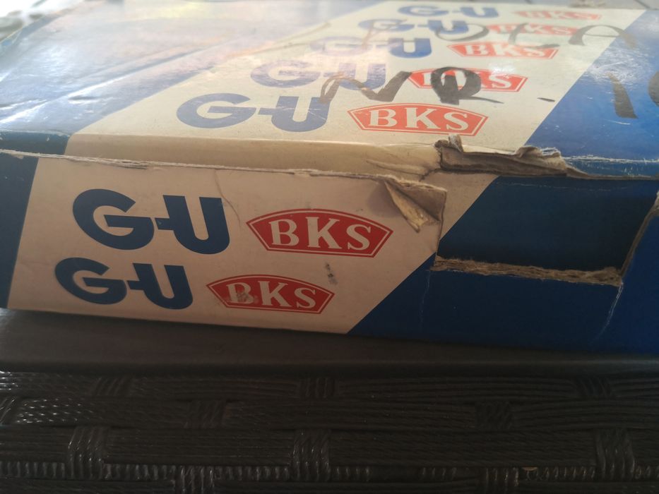 Samozamykacz drzwiowy plus ramię OTS 210