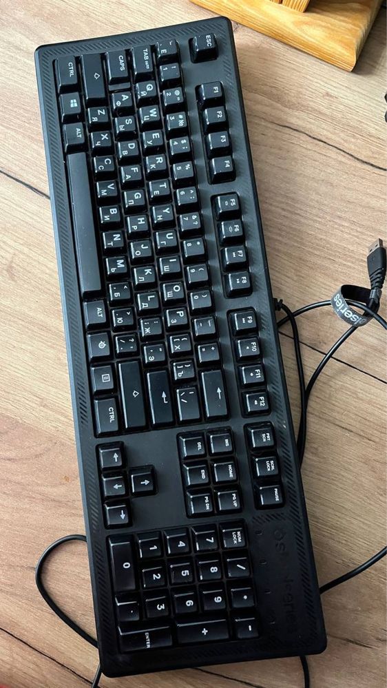 Клавіатура Steelseries Apex 100