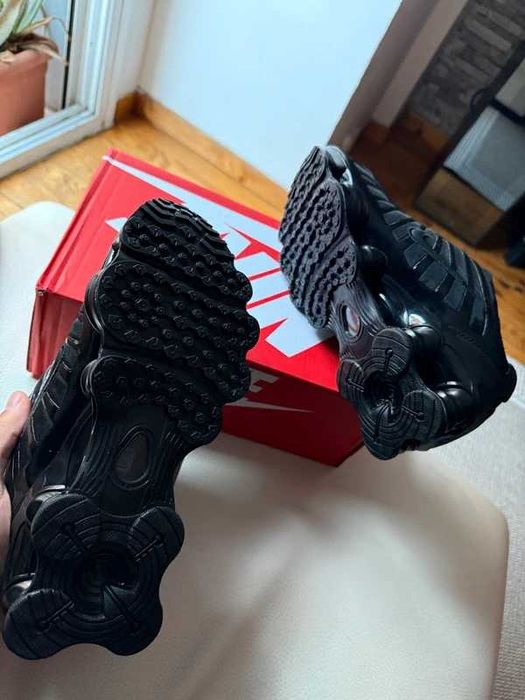 Buty-Trampk-Nike Shox TL Black R.45